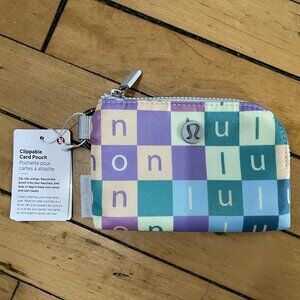 NWT lululemon clippable card pouch
